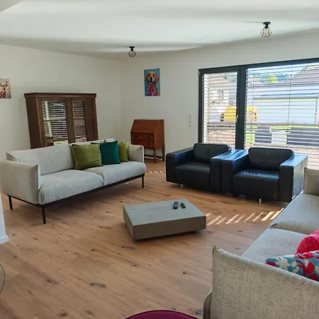 Waldoase Im Nationalpark Eifel Fuer 7 Gaeste Und Max 2 Hunde In 1a Lage Διαμέρισμα