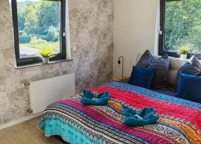 Waldoase Im Nationalpark Eifel Für 7 Gäste Und Max 2 Hunde In 1a Lage